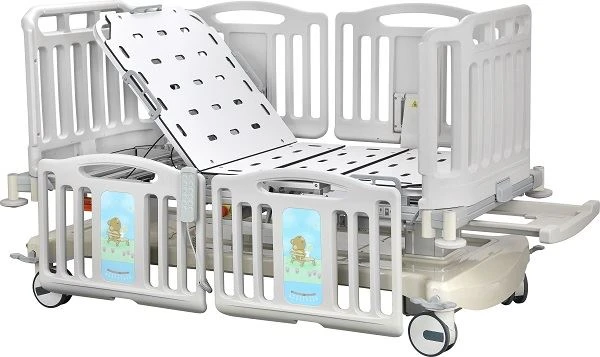 Cinntíonn leanbh péidiatraiceach COT le huasfheidhmeanna leictreacha